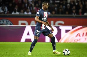 记者:桑德兰就引进穆基勒与巴黎达成原则协议,球员获准接受体检 记者:桑德兰就引进穆基勒与巴黎达成原则协议,球员获准接受体检