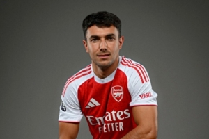 祖比门迪:阿尔特塔不需要说服我,我看枪手的比赛就知道我想来这 祖比门迪:阿尔特塔不需要说服我,我看枪手的比赛就知道我想来这