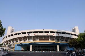 记者:明晚浙江vs申花,浙江将出现看台历史上首个拼图式TIFO 记者:明晚浙江vs申花,浙江将出现看台历史上首个拼图式TIFO