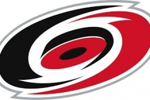 开拓者记者:飓风曾连续9年无缘季后赛 邓顿入主后8年7进季后赛 开拓者记者:飓风曾连续9年无缘季后赛 邓顿入主后8年7进季后赛