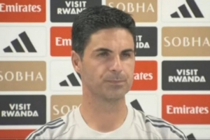 塔帅:厄德高当队长是投票选出来的 约克雷斯&祖比门迪融入得很好 塔帅:厄德高当队长是投票选出来的 约克雷斯&祖比门迪融入得很好