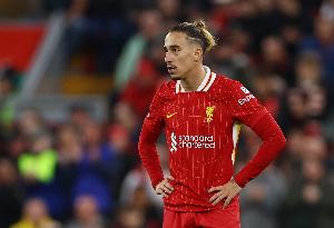 回声报:赫拉芬贝赫&齐米卡斯回归训练,后者的未来仍待定 回声报:赫拉芬贝赫&齐米卡斯回归训练,后者的未来仍待定