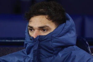 记者:曼城准备接近2000万欧出售埃德森,加拉塔萨雷尚未报价 记者:曼城准备接近2000万欧出售埃德森,加拉塔萨雷尚未报价