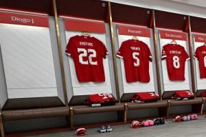 永存!利物浦更衣室保留若塔座位,他的名字被列入首轮联赛秩序册 永存!利物浦更衣室保留若塔座位,他的名字被列入首轮联赛秩序册