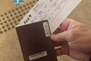 仍是中国人!洛国富晒照,他使用中国护照乘飞机,乘客名luoguofu 仍是中国人!洛国富晒照,他使用中国护照乘飞机,乘客名luoguofu