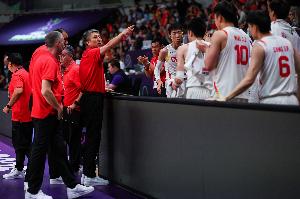 场上打得好 场下打得也好!中国男篮打崩直播吧服务器😴! 场上打得好 场下打得也好!中国男篮打崩直播吧服务器😴!