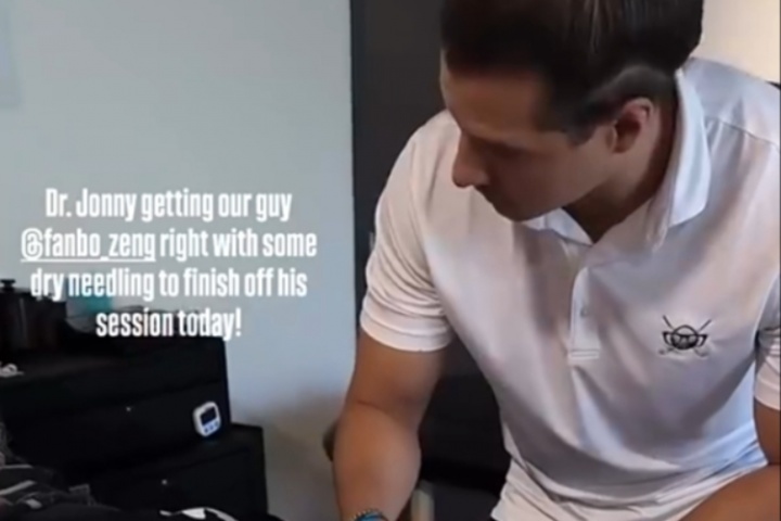 曾凡博腿部接受干针疗法!网媒:曾凡博月底来布鲁克林和篮网会合 曾凡博腿部接受干针疗法!网媒:曾凡博月底来布鲁克林和篮网会合