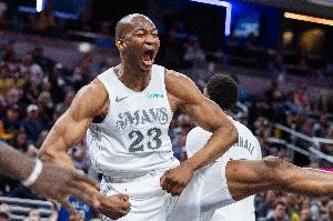 热记:凯-琼斯近四天一直在为热火试训 目前尚未被告知是否会签约 热记:凯-琼斯近四天一直在为热火试训 目前尚未被告知是否会签约