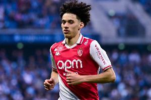 德天空:勒沃库森依然希望签下阿克利乌舍,但成功概率很低 德天空:勒沃库森依然希望签下阿克利乌舍,但成功概率很低