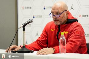 苏群:当初都认为老乔没带好因球员菜 现在看他的打法和世界脱节 苏群:当初都认为老乔没带好因球员菜 现在看他的打法和世界脱节