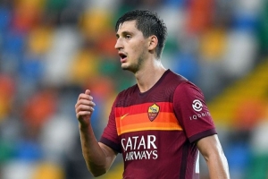 斯基拉:库姆布拉租借+选择买断加盟马洛卡 未来几小时体检签约 斯基拉:库姆布拉租借+选择买断加盟马洛卡 未来几小时体检签约