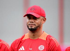 孔帕尼:抱怨备战时间不足没有意义,超级杯夺冠是新赛季的第一步 孔帕尼:抱怨备战时间不足没有意义,超级杯夺冠是新赛季的第一步