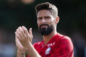 38岁321天!吉鲁成为里尔队史最年长的进球者 38岁321天!吉鲁成为里尔队史最年长的进球者