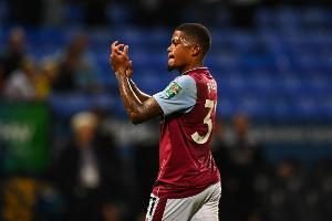 记者:罗马接近敲定利昂-贝利,俱乐部商谈最终细节问题 记者:罗马接近敲定利昂-贝利,俱乐部商谈最终细节问题