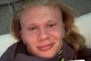 球迷问哈兰德对狼队所在城市的看法,哈兰德:想给我下套是吧 球迷问哈兰德对狼队所在城市的看法,哈兰德:想给我下套是吧