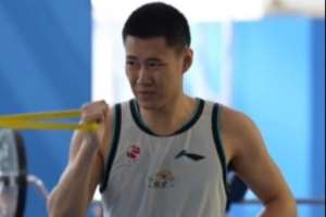 辽宁男篮体能训练日🏋️吴昌泽、王岚嵚、俞泽辰出镜 辽宁男篮体能训练日🏋️吴昌泽、王岚嵚、俞泽辰出镜