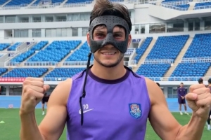 津媒:客战浙江比赛提前后,津门虎外援萨尔瓦多推迟鼻骨手术日期 津媒:客战浙江比赛提前后,津门虎外援萨尔瓦多推迟鼻骨手术日期