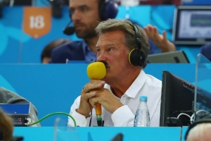 前英格兰主帅:阿森纳取得了丑陋的胜利,曼联显然踢得更好 前英格兰主帅:阿森纳取得了丑陋的胜利,曼联显然踢得更好