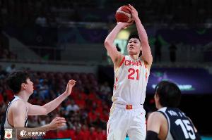 🥹胡金秋哽咽:看完《南京照相馆》感觉该为中国奉献 我爱中国 🥹胡金秋哽咽:看完《南京照相馆》感觉该为中国奉献 我爱中国