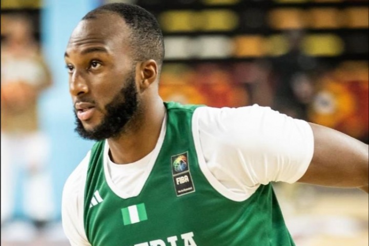 越秃越强!奥科吉16分6助3抢断 尼日利亚非锦赛3-0杀入八强 越秃越强!奥科吉16分6助3抢断 尼日利亚非锦赛3-0杀入八强