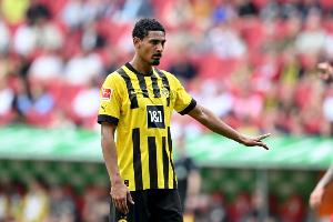 官方:乌德勒支从多特签下前锋阿莱,双方签约1年 官方:乌德勒支从多特签下前锋阿莱,双方签约1年