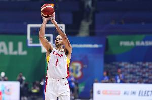 苏群:归化不见得是花纳税人的钱 CBA要拿出很多钱给国家队 苏群:归化不见得是花纳税人的钱 CBA要拿出很多钱给国家队