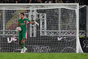 差价太大!罗马诺:加拉塔萨雷1000万欧报价埃德森,曼城要2500万 差价太大!罗马诺:加拉塔萨雷1000万欧报价埃德森,曼城要2500万