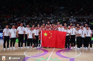 🔥中国男篮热血表现再次引爆朋友圈!晒晒你的朋友圈截图吧! 🔥中国男篮热血表现再次引爆朋友圈!晒晒你的朋友圈截图吧!