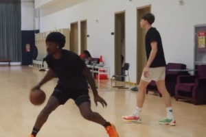 巴特勒晒休赛期训练视频：第15季加载中 JB4签名鞋也即将发布