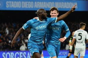 理疗师:卢卡库不能急于康复,但我100%确信他会恢复到过去的水平 理疗师:卢卡库不能急于康复,但我100%确信他会恢复到过去的水平