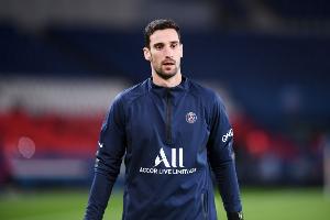 世体:塞尔塔有意加拉法门将里科,他和阿斯帕斯关系密切 世体:塞尔塔有意加拉法门将里科,他和阿斯帕斯关系密切