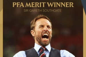 官方:索斯盖特获得2025年PFA卓越贡献奖 官方:索斯盖特获得2025年PFA卓越贡献奖