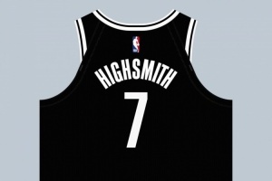 球衣记者：海史密斯在篮网穿7号球衣 换队前用热火24号赚了一笔