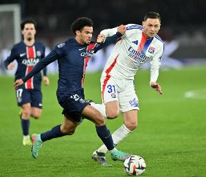 迪马:马蒂奇和经纪人与萨索洛主帅格罗索等人会面,会谈很顺利 迪马:马蒂奇和经纪人与萨索洛主帅格罗索等人会面,会谈很顺利