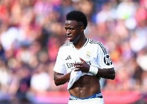 续约搁置！ESPN：维尼修斯不满皇马开的2000万年薪，想再加1000万