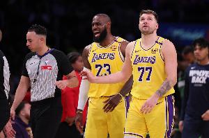 ESPN:湖人应更多利用詹姆斯&东契奇挡拆 骑士时LBJ&欧文挡拆更多 ESPN:湖人应更多利用詹姆斯&东契奇挡拆 骑士时LBJ&欧文挡拆更多