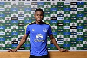 往日艰辛…25岁前卢克曼7年5队从未进球上双,来到意甲后终于爆发 往日艰辛…25岁前卢克曼7年5队从未进球上双,来到意甲后终于爆发