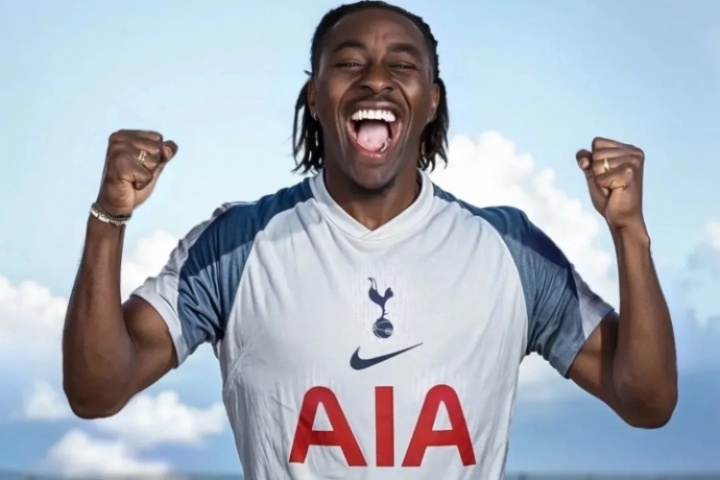 转会费总价6000万镑🚨记者：热刺签27岁埃泽达原则性协议