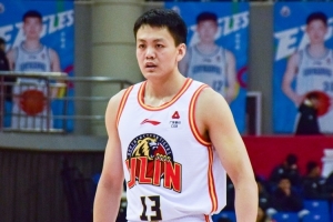 媒体人:如果吉林最近两年无欲无求的话 这笔交易也未尝不可 媒体人:如果吉林最近两年无欲无求的话 这笔交易也未尝不可