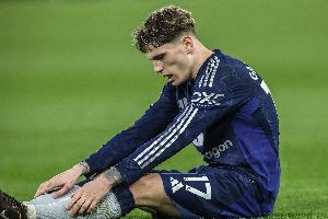 记者:切尔西仍在努力压价加纳乔,但曼联坚持要价5000万镑 记者:切尔西仍在努力压价加纳乔,但曼联坚持要价5000万镑