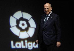 5次违规被投诉恐遭下课!世体:西班牙体育理事会审议罢免特巴斯 5次违规被投诉恐遭下课!世体:西班牙体育理事会审议罢免特巴斯