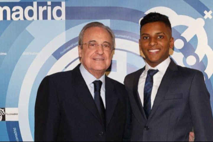 2018年皇马4500万淘宝17岁罗德里戈,19年正式加盟&至今6年270场 2018年皇马4500万淘宝17岁罗德里戈,19年正式加盟&至今6年270场