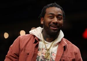 致敬学长!唐斯to沃尔:肯塔基GOAT💪兄弟 享受退役生活吧 致敬学长!唐斯to沃尔:肯塔基GOAT💪兄弟 享受退役生活吧