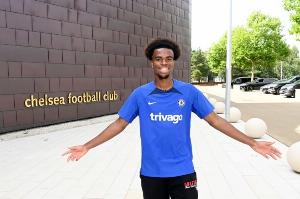 记者:尤文就引进楚克乌梅卡与切尔西接洽,蓝军要求永久出售 记者:尤文就引进楚克乌梅卡与切尔西接洽,蓝军要求永久出售