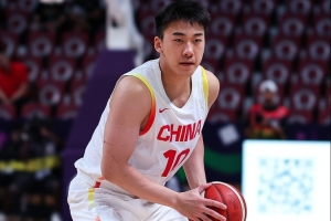 前国手郑博文:王俊杰是同龄孩子里学得最快的 喜欢找人陪着加练 前国手郑博文:王俊杰是同龄孩子里学得最快的 喜欢找人陪着加练