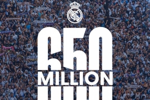 皇马社媒发文庆祝各平台粉丝总数达6.5亿:我们有世上最棒的球迷 皇马社媒发文庆祝各平台粉丝总数达6.5亿:我们有世上最棒的球迷