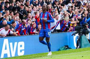 埃泽此前采访:13岁时被阿森纳放弃,我一边训练一边哭 埃泽此前采访:13岁时被阿森纳放弃,我一边训练一边哭