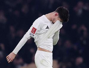 图片报:哈弗茨可能面临较长时间休战,若保守治疗失败将手术 图片报:哈弗茨可能面临较长时间休战,若保守治疗失败将手术