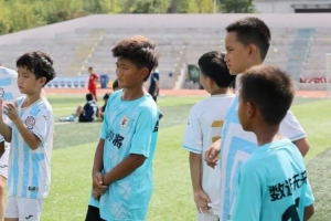 “泰山小将”数选未来足球精英赛!告别经验选材,打造能力雏形! “泰山小将”数选未来足球精英赛!告别经验选材,打造能力雏形!