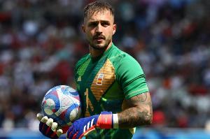 马卡:比利亚雷亚尔有意巴黎门将特纳斯,补强门将位置 马卡:比利亚雷亚尔有意巴黎门将特纳斯,补强门将位置